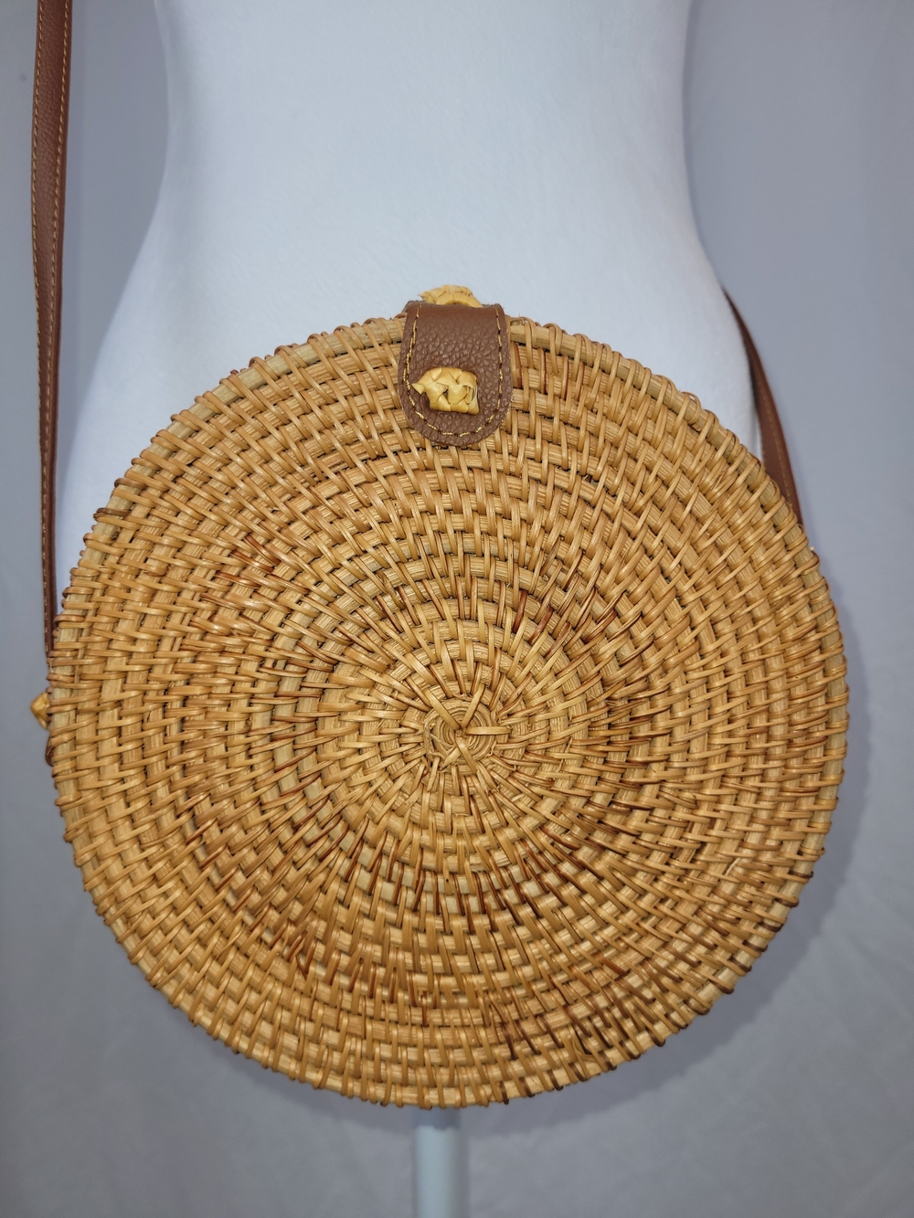 Boho Round Rattan Crossbody Bag Circular Woven Straw Purse Nwot